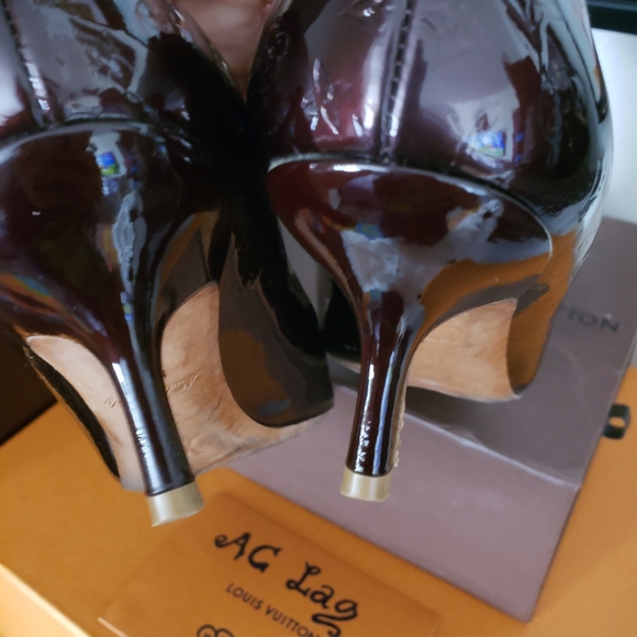 Authentic Louis Vuitton Amarante Monogram Vernis - Picture 6 of 16
